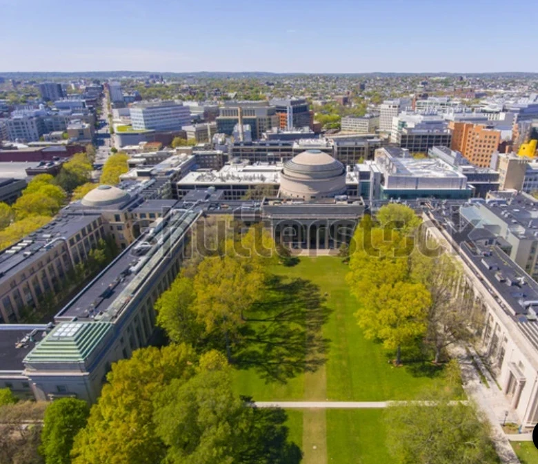 Cap_2023-12-02_16-43-43-655.jpg?type=w966