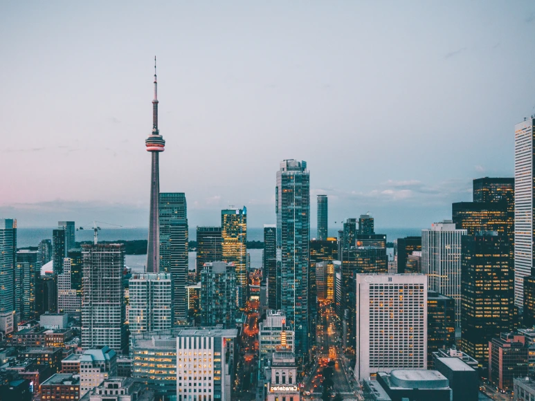 %ED%86%A0%EB%A1%A0%ED%86%A0.png?type=w773