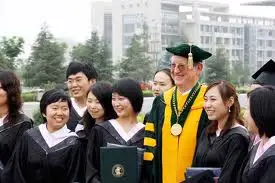 %EC%A4%91%EA%B5%AD%EC%97%90%EC%84%9C_%EA%B3%B5%EB%B6%80%ED%95%98%EB%8A%94_%EC%99%B8%EA%B5%AD%ED%95%99%EC%83%9D%EB%93%A4_2.jpeg?type=w1