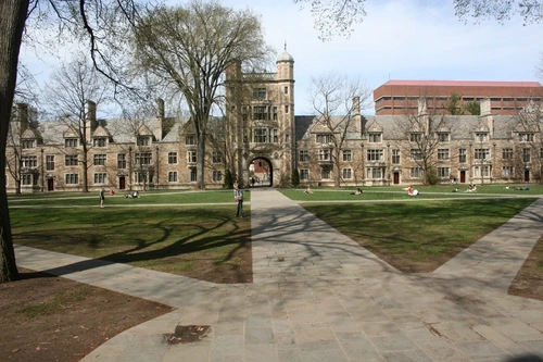 college-photo_6994..JPG?type=w966