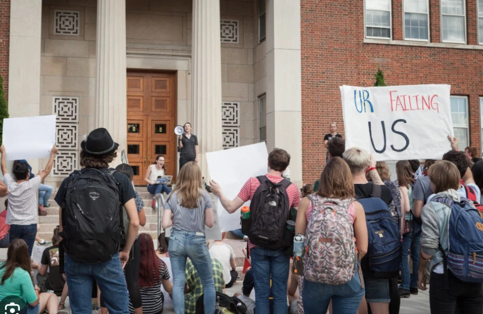 Cap_2023-07-28_09-39-19-475.jpg?type=w966