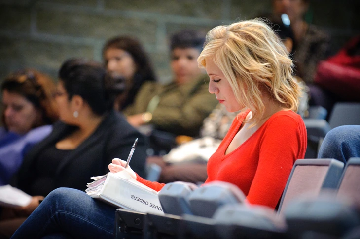 abroad_8.jpg?type=w966