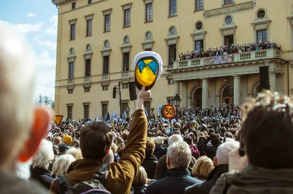 photo-1501970522055-1824124f7664.jpeg?type=w966