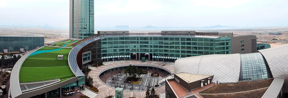 mainImg_02.jpg?type=w966