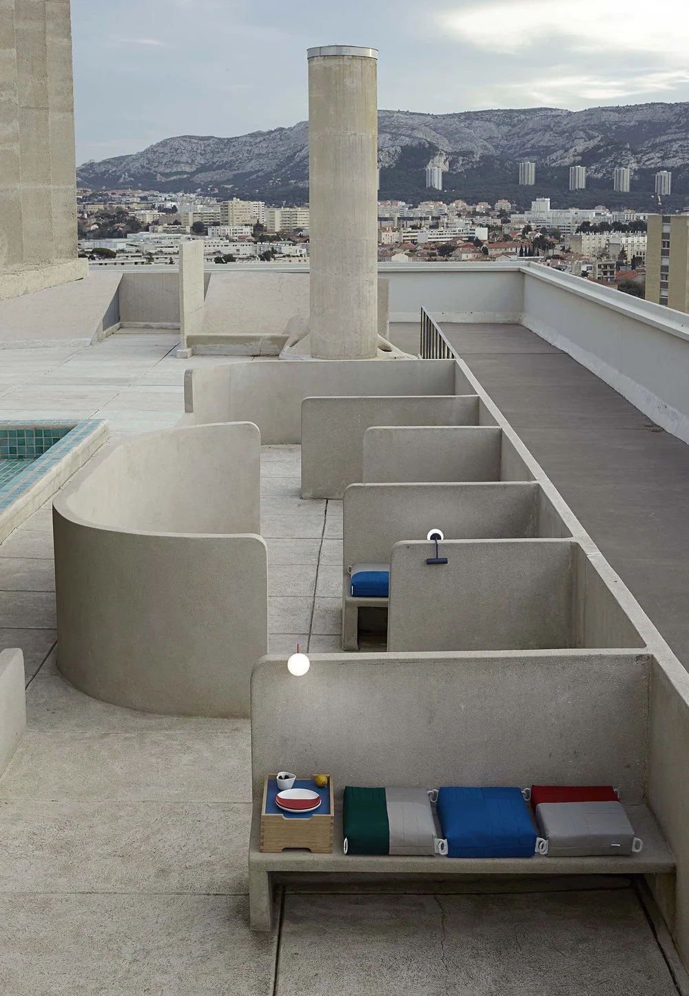 Umiar_Phare_Menu_2017_06.jpeg?format=1000w