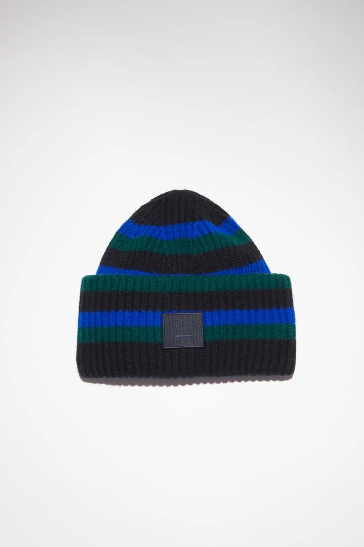 C40133-AHJ_A.jpg?type=w1200