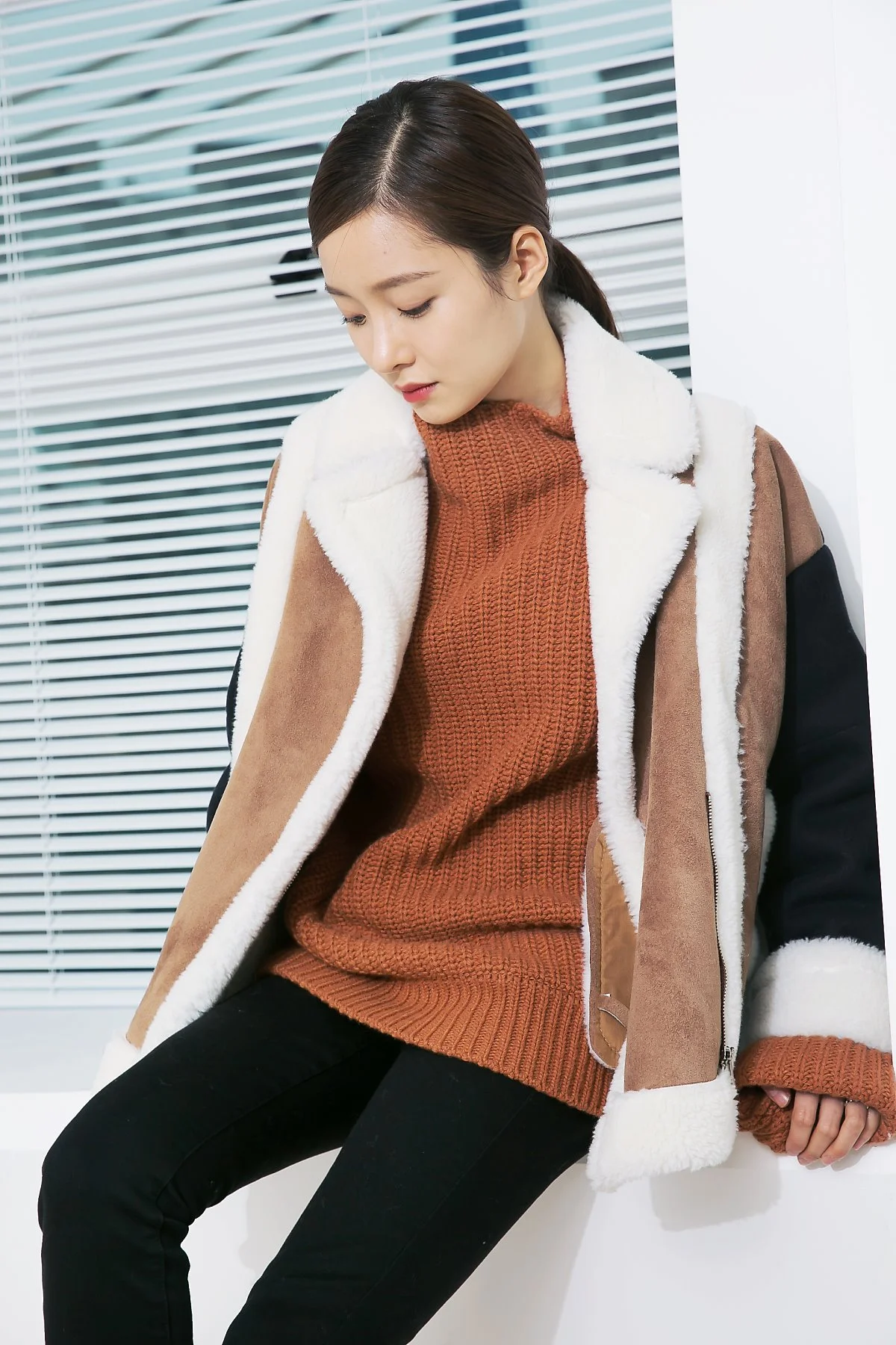 %EB%8B%88%ED%8A%B84.jpg?type=w1200