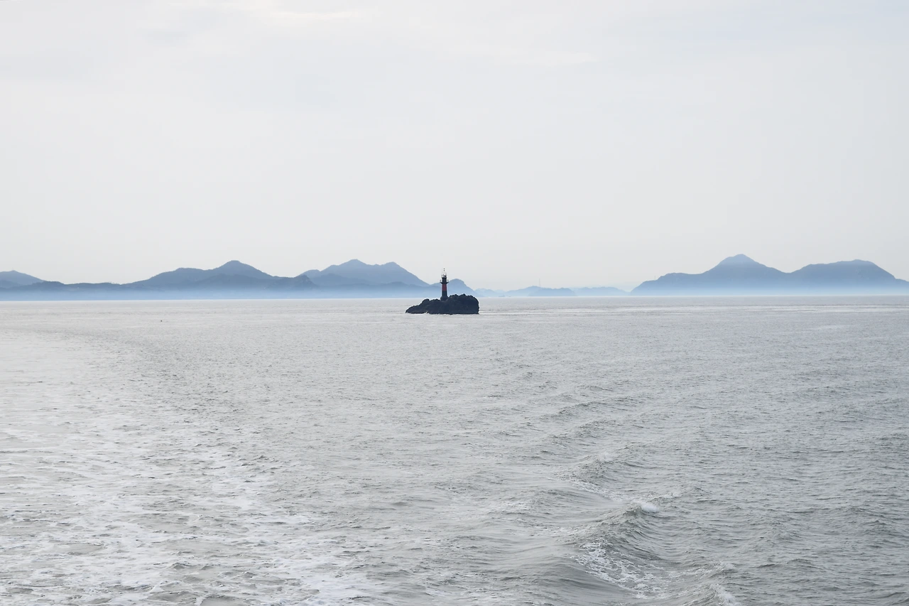 04-1. 네물 엄니와 등대섬.JPG