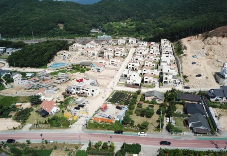 양평 몽삐에뜨메종 용문면 화전리 대단지 타운하우스.PNG