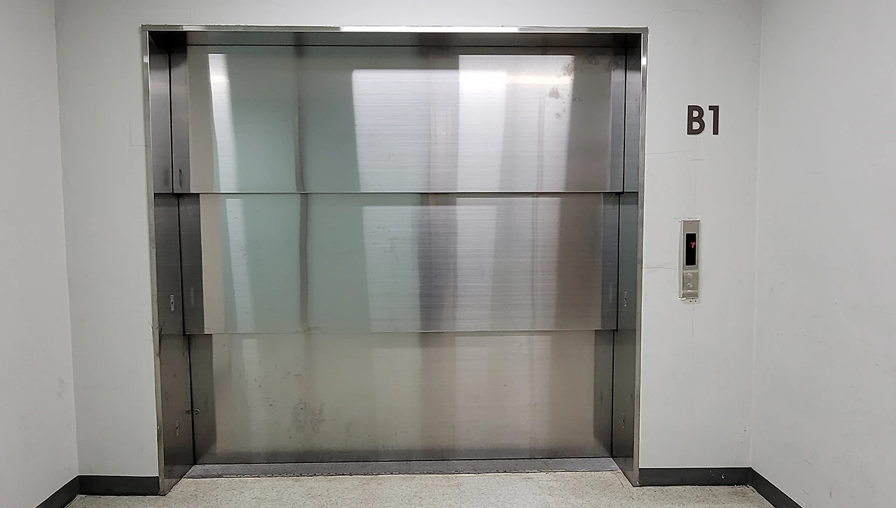 화물승강기 지식산업센터 매매.PNG