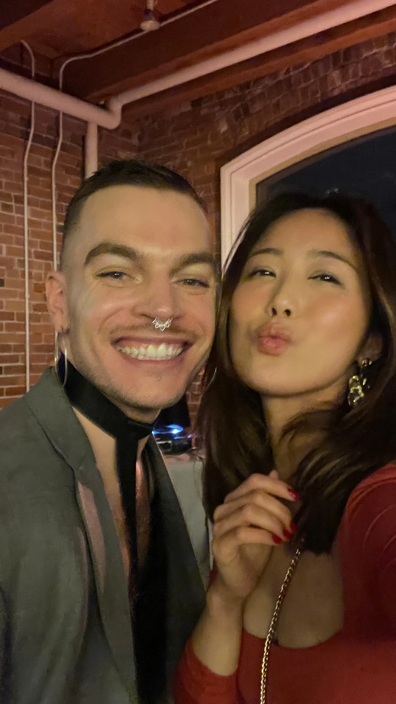 밴쿠버 게이모델 젠.JPG