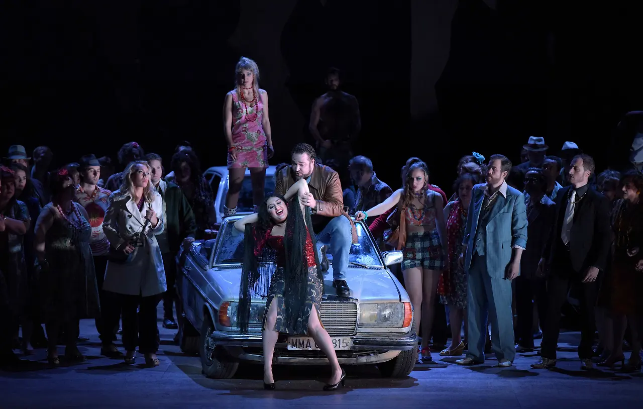 파리 카르멘 2 c Vincent Pontet.jpeg