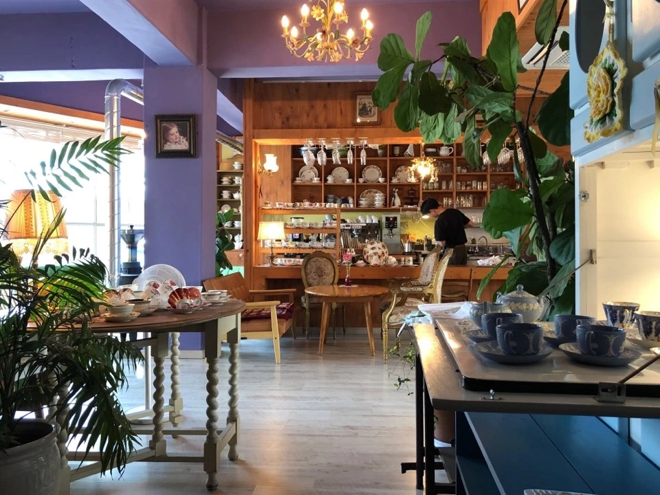 충24 달빛정원_2.jpeg