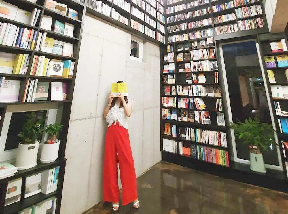 sub_05_01_instagram__jung.yeon_hee.jpg?type=w1200