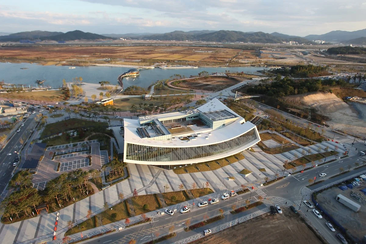 02_UYswCucN.jpg?type=w1200