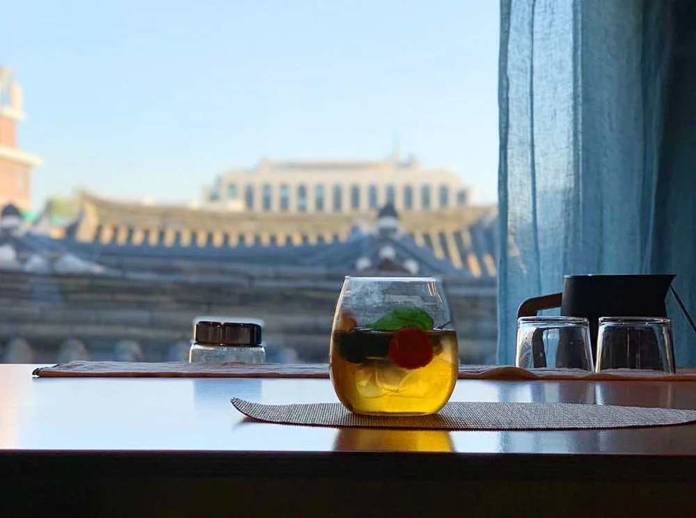 sub_02_04_instagram__gallery_the_square.jpg?type=w1200&type=w1200