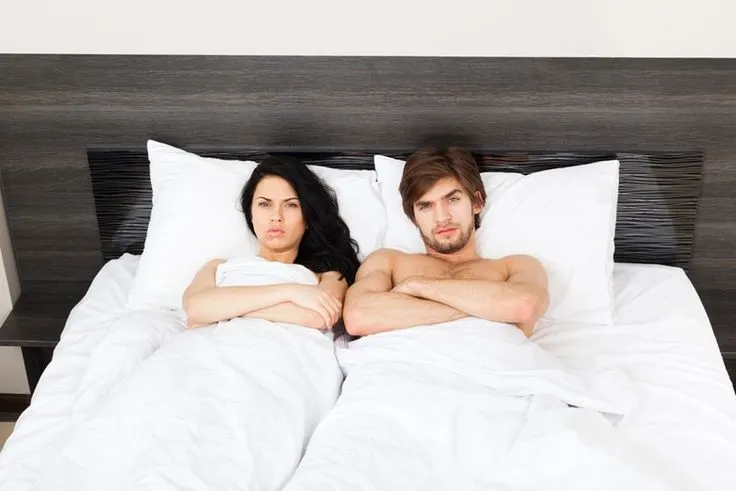 6 Signs Someone Might Really Be Cheating And You're Not Actually Just Paranoid.jfif
