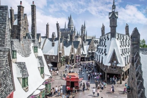 HogsmeadeHogwarts_Castle.jpg?type=w2
