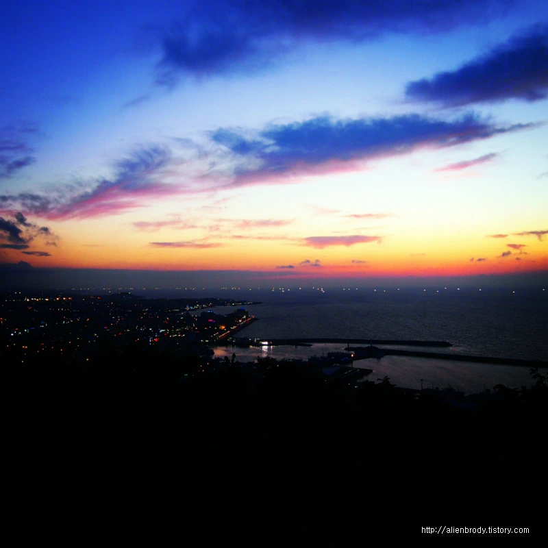 2742104953EB7AF403C3B4