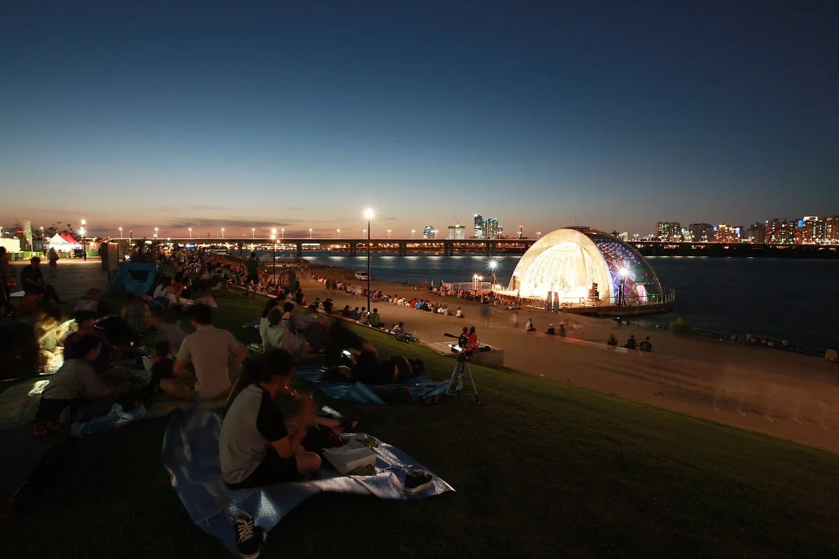 520X9951.jpg?type=w1200