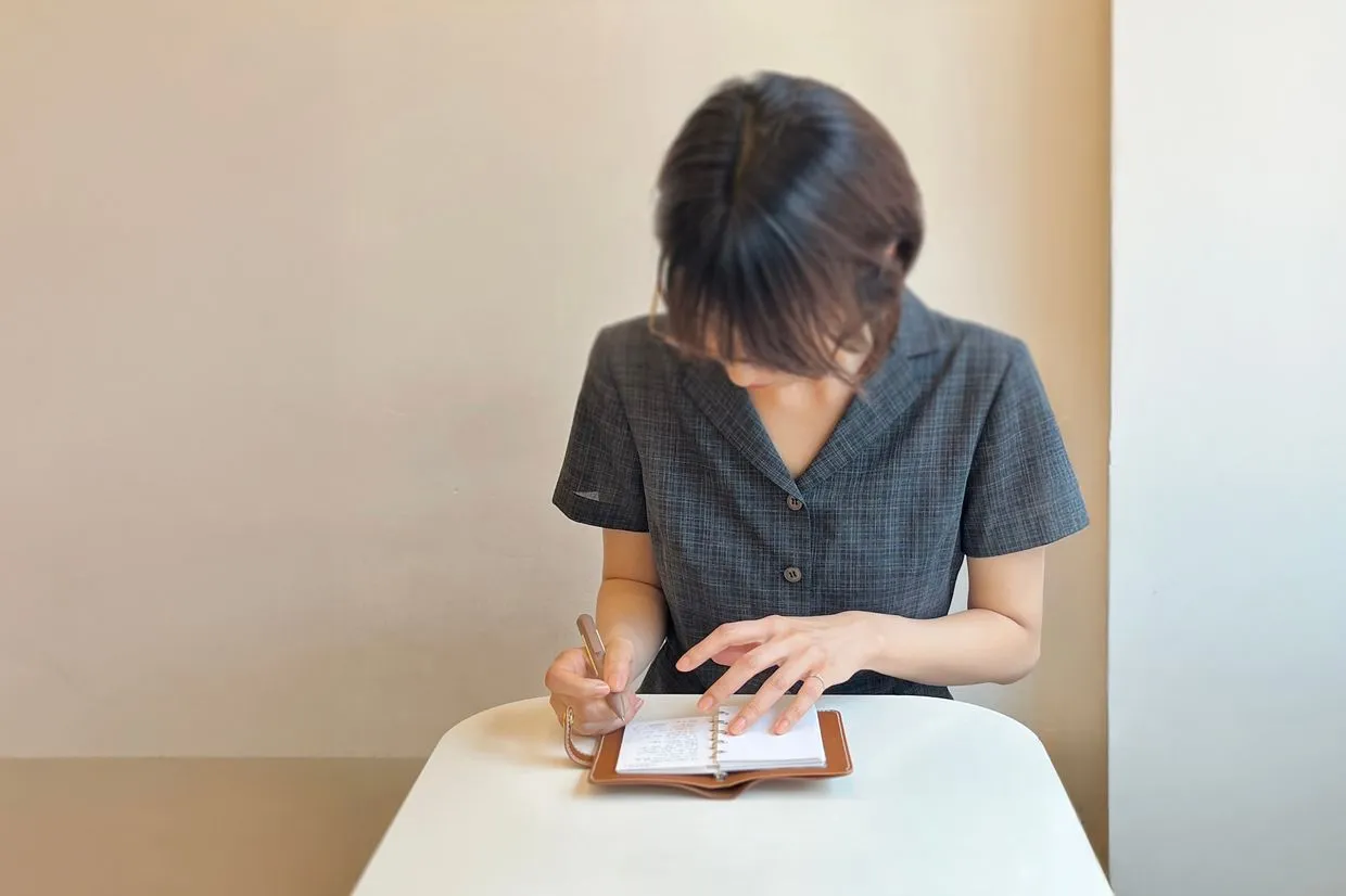 eyJidWNrZXQiOiJ0dW1ibGJ1Zy1pbWctYXNzZXRzIiwia2V5Ijoic3RvcnkvNWM2YjQ1ZGItYmYyZi00OTI4LTkyMTUtNDZhNWMxNzgzNjg1LzViNjNmZDVhLTViN2UtNGQxYi05N2IwLTYxNGI2Yzk5ZDM5Zi5qcGciLCJlZGl0cyI6eyJyZXNpemUiOnsid2lkdGgiOjEyNDAsIndpdGhvdXRFbmxhcmdlbWVudCI6dHJ1ZX0sInJvdGF0ZSI6bnVsbH19