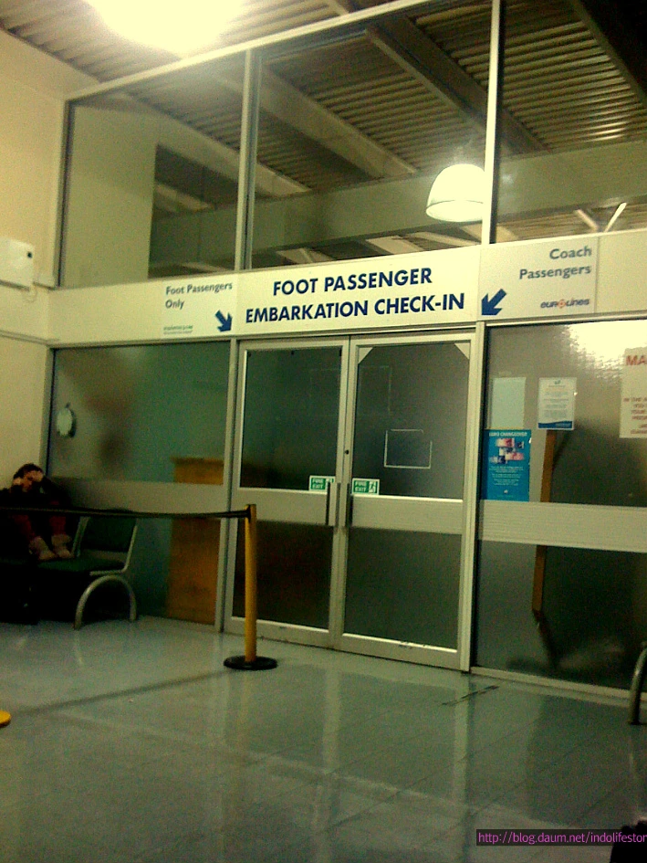 17498A4F50D7AB6022D546