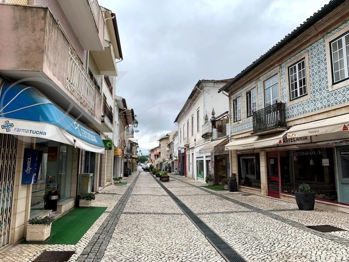 3_e8dUd018svc1koviggyw1xlx_wocx9r.jpg?type=e1920_std