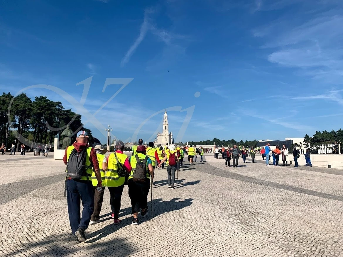 4dJNVogjV820HCzTCXoJfD6Bjlk