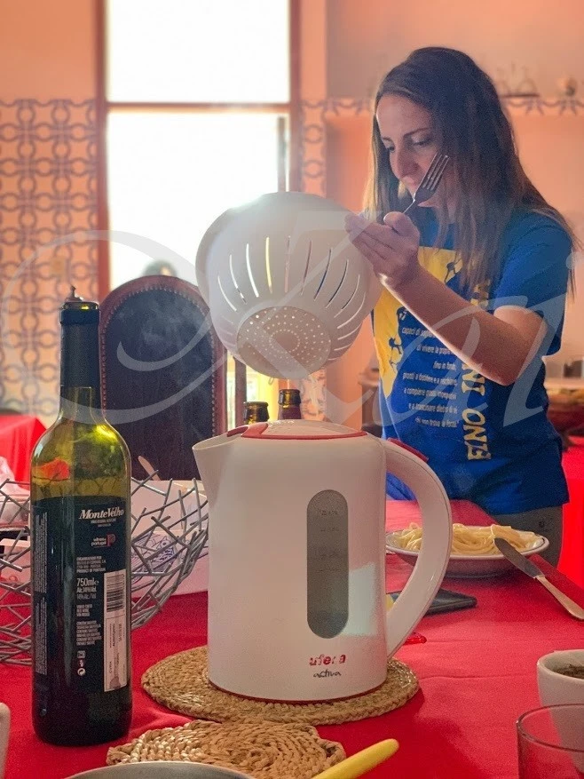 h_h0eUd018svc1podn52ici22d_wocx9r.jpg?type=e1920_std