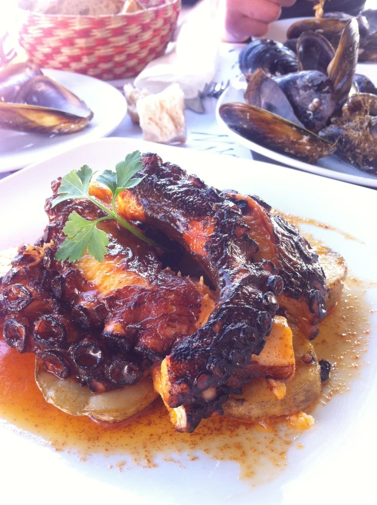 IMG_9512.JPG?type=w773