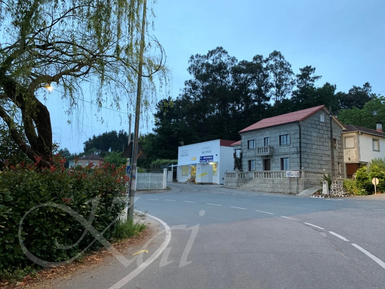 a_e6cUd018svckm90pyav1ez6_wocx9r.jpg?type=e1920_std