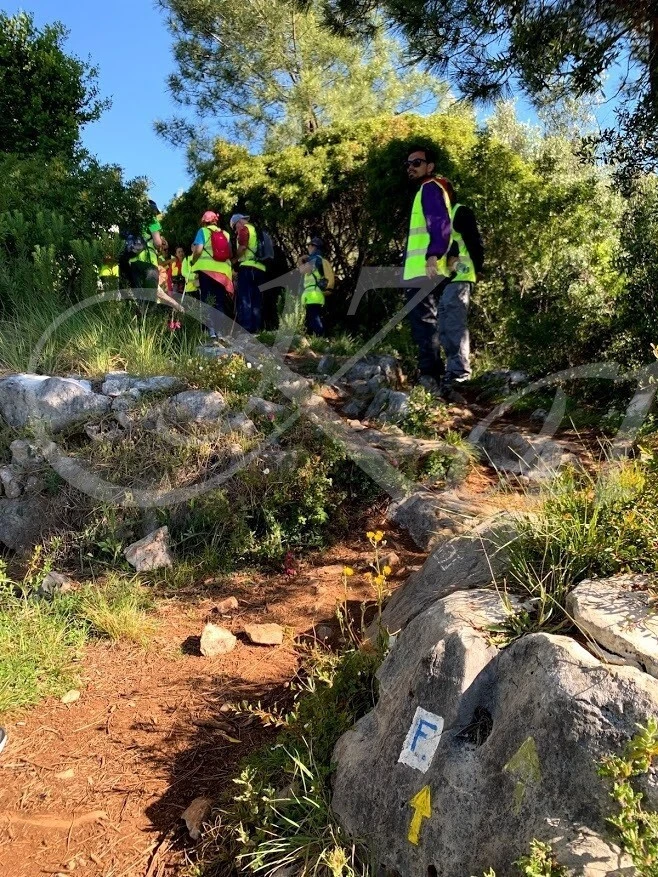 Pe4tpY0ZZYr-8jIdzNl-zZdkKhc