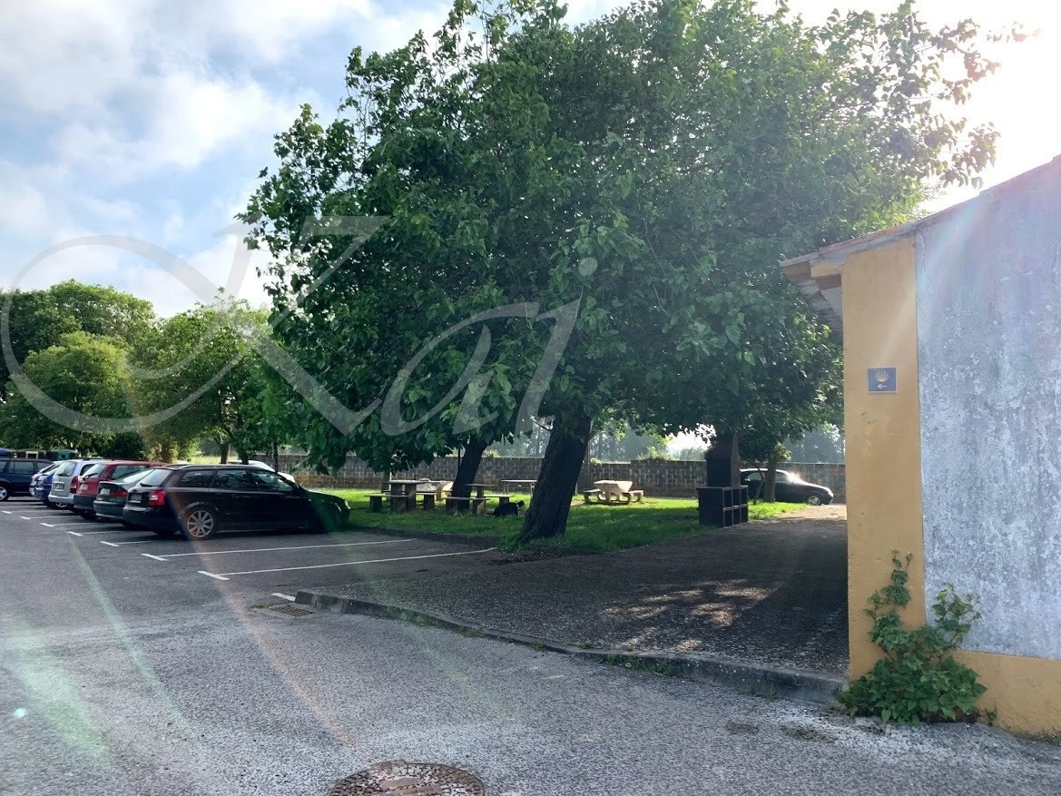 h_g04Ud018svcx85xq12j6ad1_wocx9r.jpg?type=e1920_std