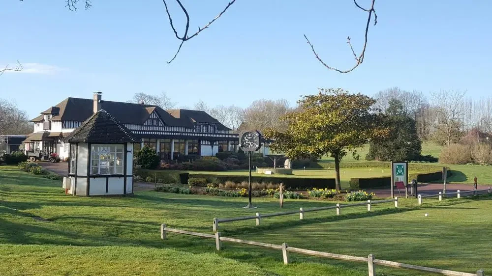 t9aBVfP0Y2xfUhdAXEy78jYvMZI