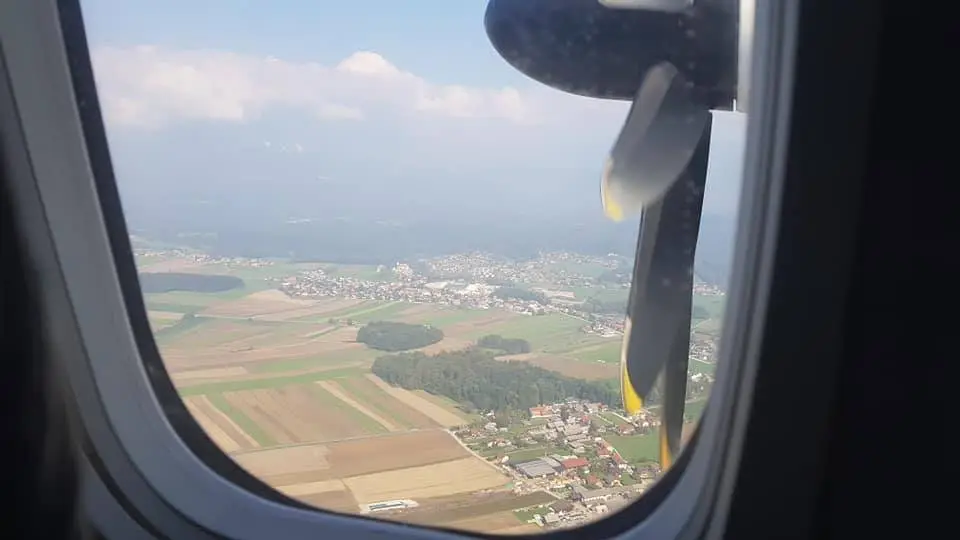 43770201_2068519286533286_7017331947202412544_n.jpg?_nc_cat=105&ccb=1-7&_nc_sid=127cfc&_nc_ohc=Byj4hOXxHrkQ7kNvwGbZpVP&_nc_oc=AdnICoVlT-K71tdnsSoZFAqqXB-mhKZFl6Ac544Lnd_cFiw2DR99By8ZJIzWoBuHGhw&_nc_zt=23&_nc_ht=scontent-ssn1-1.xx&_nc_gid=JsgIPVQy6JUqB80dAj946Q&oh=00_AfrhT42jUOwBtvbRL43drBhW8QYKk7ExeDpEqPvrAZ_9Vg&oe=6982F154