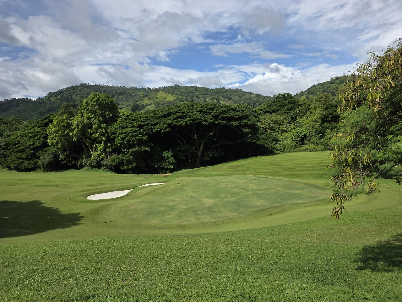 img.jpg?credential=yqXZFxpELC7KVnFOS48ylbz2pIh7yKj8&expires=1769871599&allow_ip=&allow_referer=&signature=uxIR2aCbsVIUR57v0Ti5f4Kq3Co%3D