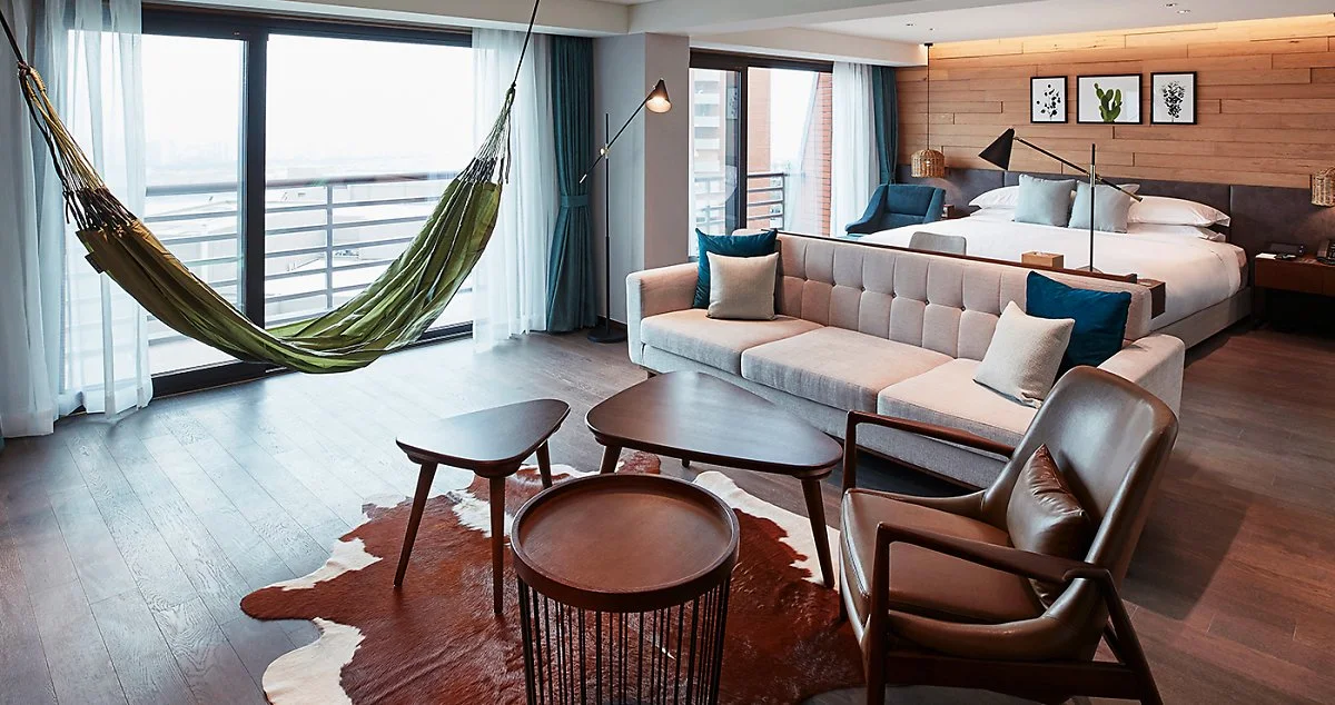 %EB%8D%94_%EA%B8%80%EB%9D%BC%EC%8A%A4%EC%8A%A4%EC%9C%84%ED%8A%B83.jpg?type=w1200