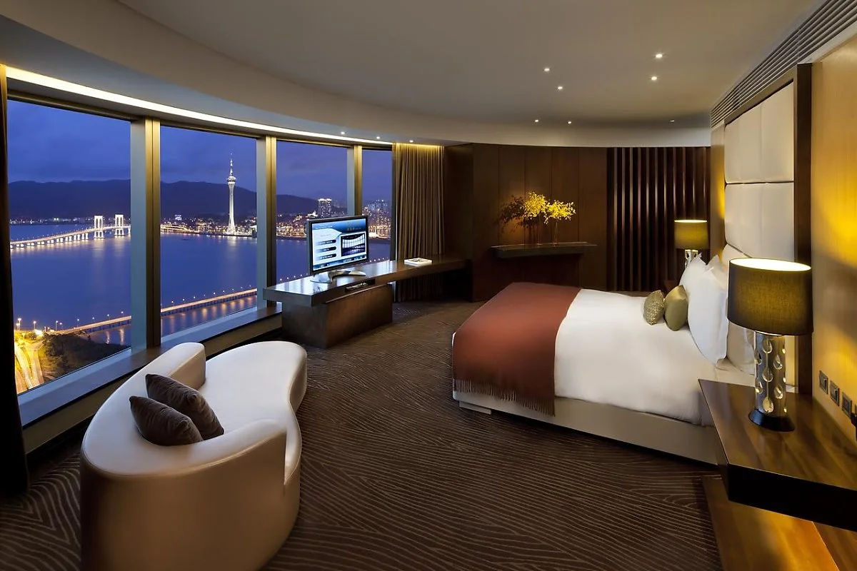 75756364.jpg?type=w1200