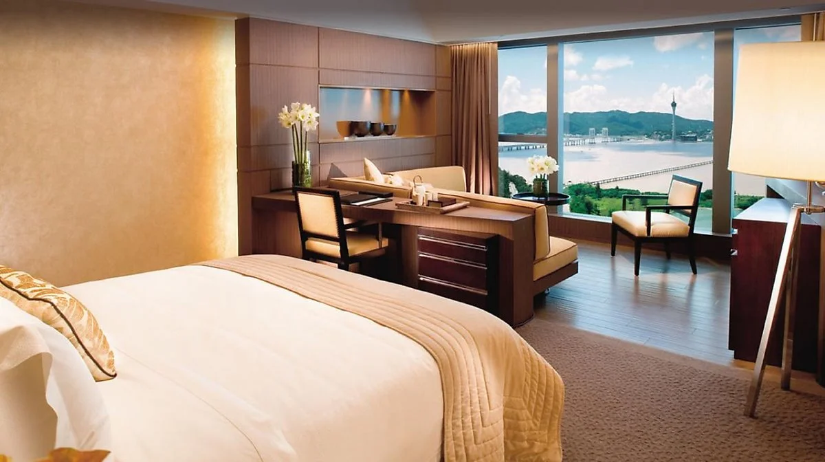 52691771.jpg?type=w1200