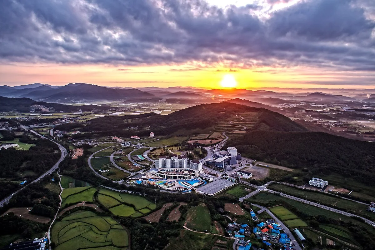 %28%EC%A0%84%EA%B2%BD%29%ED%95%AD%EA%B3%B5%EC%B4%AC%EC%98%812.jpg?type=w1200