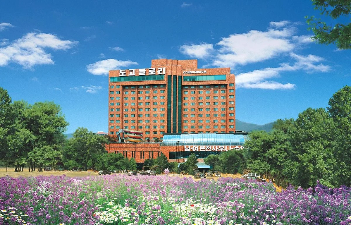 ext-FG8083156.jpg?type=w1200