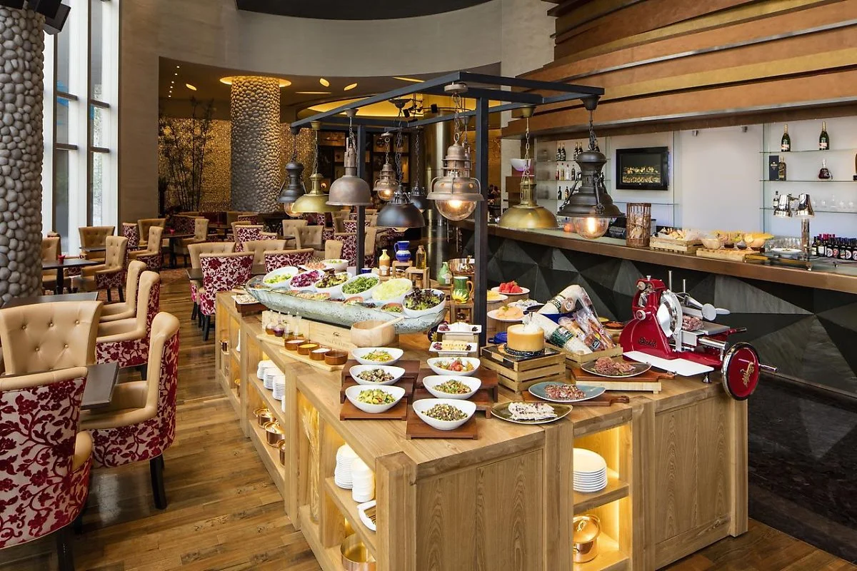 103805274.jpg?type=w1200