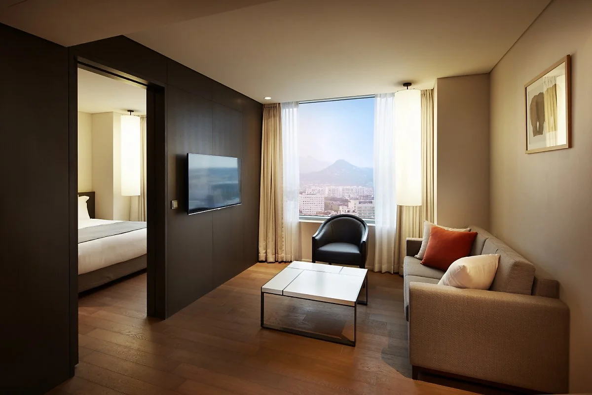 s_%EA%B7%B8%EB%9E%9C%EB%93%9C%EB%A3%B8.jpg?type=w1200