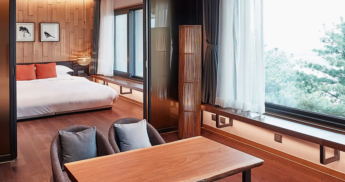 %ED%8A%B8%EB%A0%88%EB%94%94%EC%85%94%EB%84%902.jpg?type=w1200