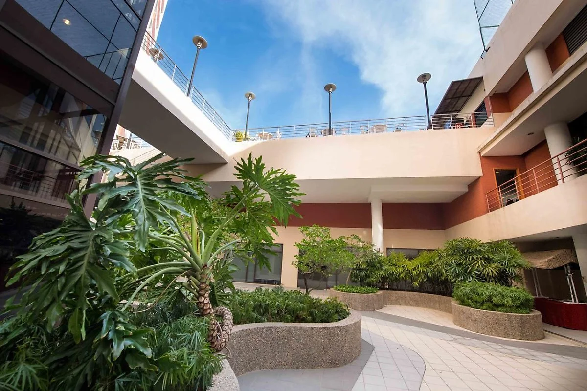 89689903.jpg?type=w1200