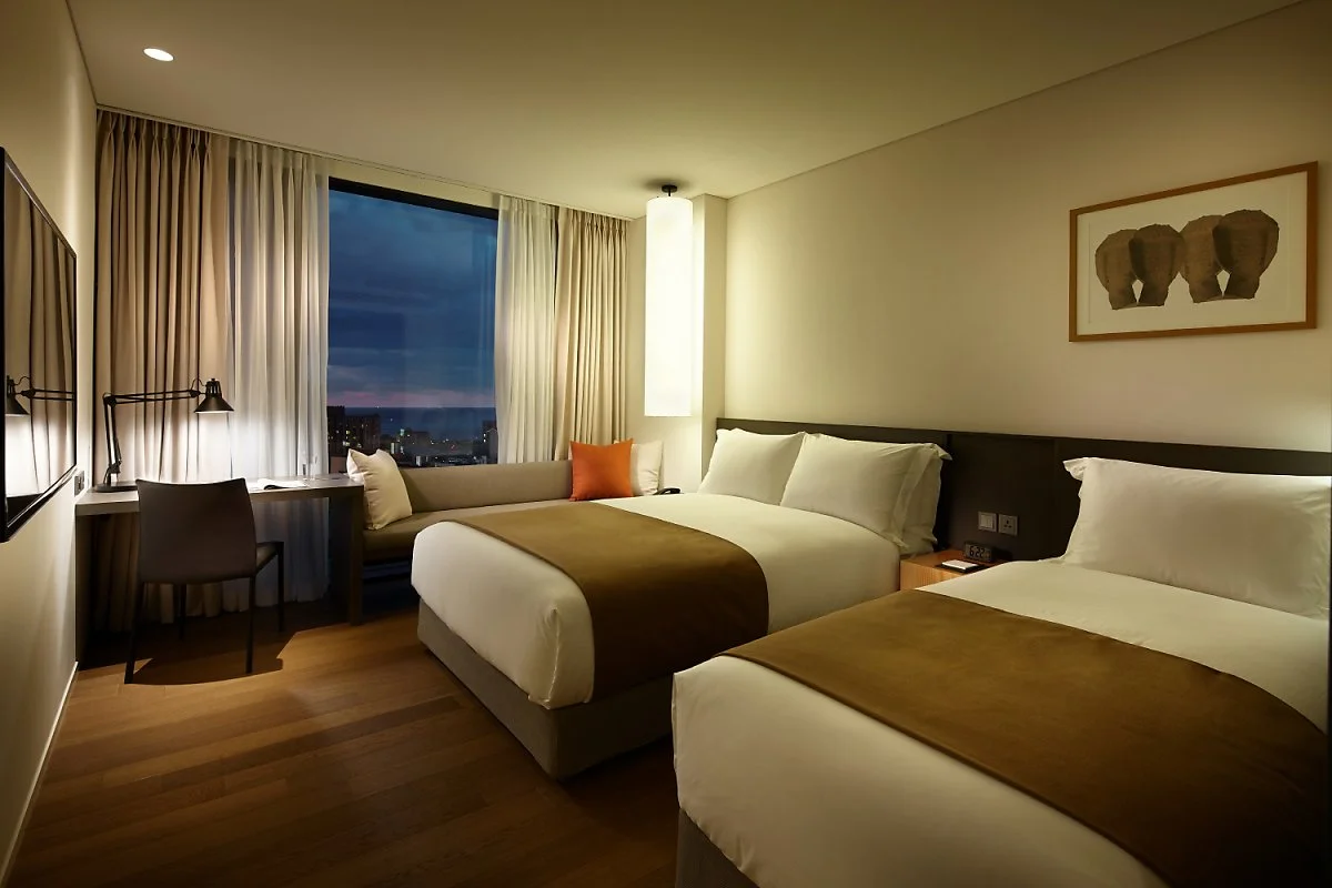 s_Standard_Family_Twin.jpg?type=w1200