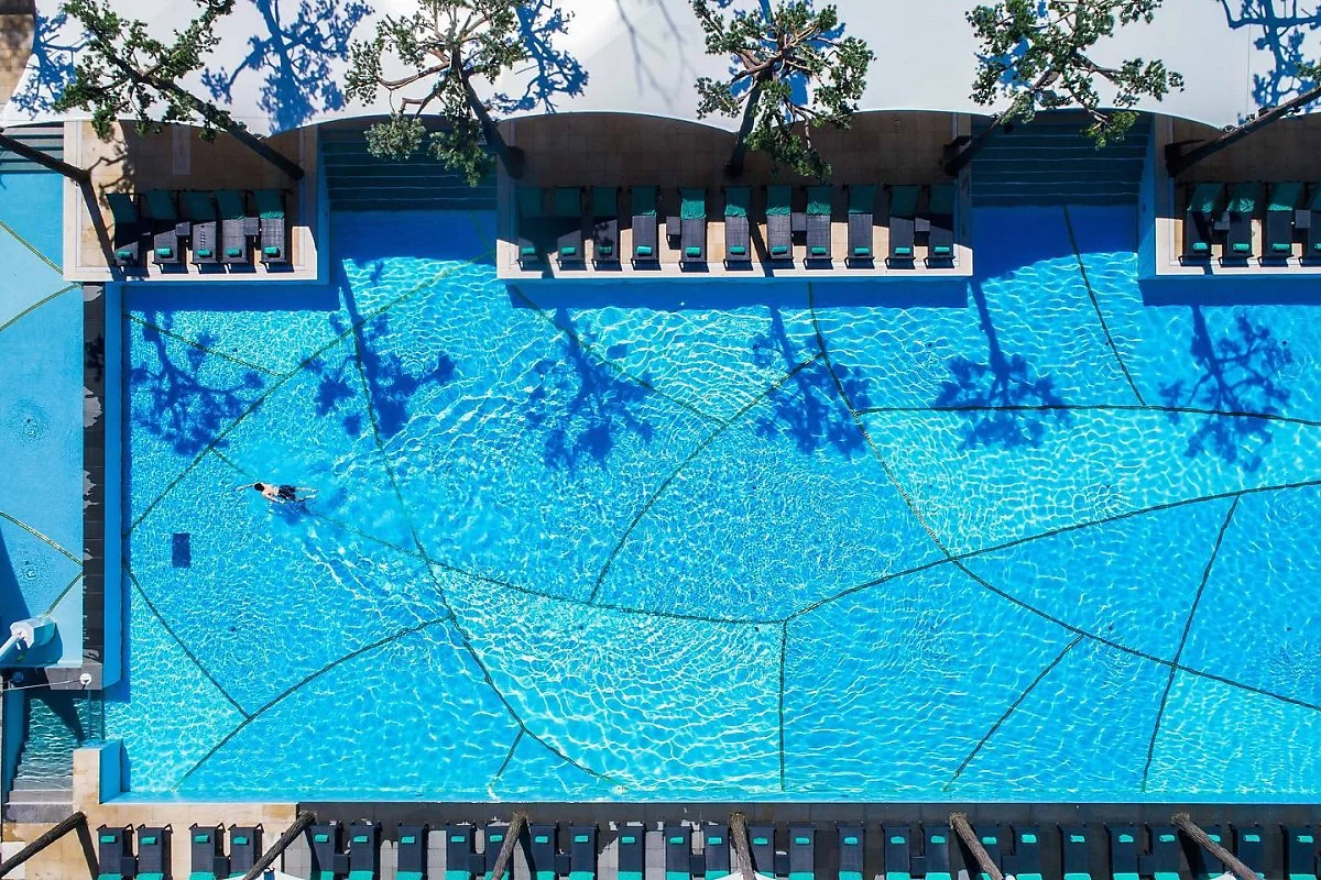 %EB%B0%98%EC%96%80%ED%8A%B8%EB%A6%AC1.jpg?type=w1200