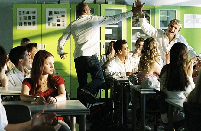 movie_image.jpg?type=m665_443_2