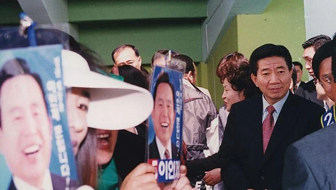 movie_image.jpg?type=m665_443_2