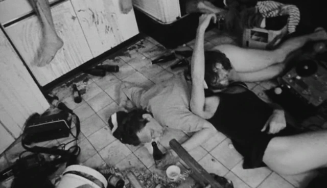 imc-manbitesdog-cd2_0001088847ms.png?type=w966